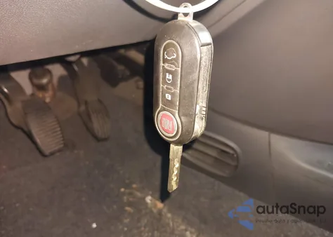 2015 Fiat 500 Pop from USA, damaged, VIN 3C3CFFAR0FT710284